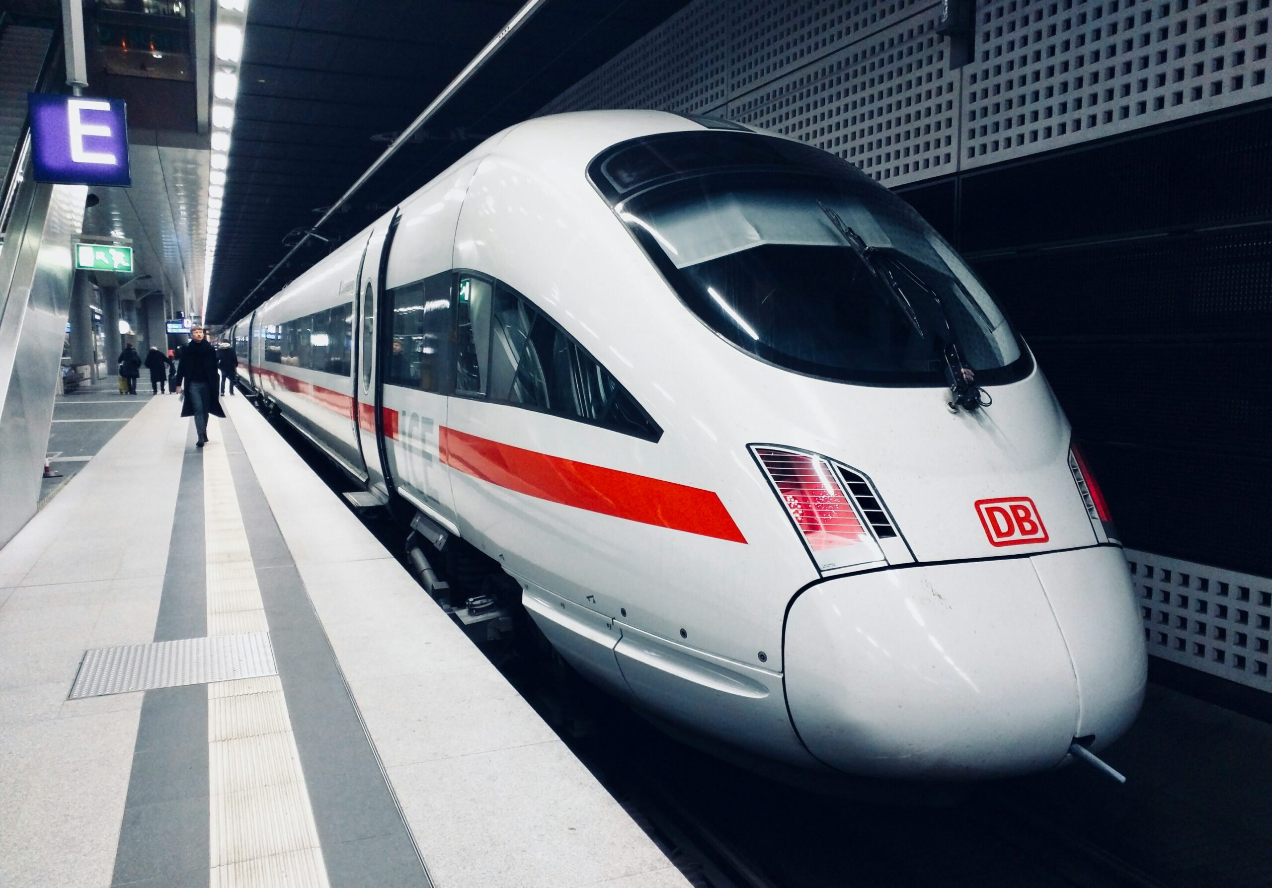 Erstmals seit sieben Jahren: Deutsche Bahn schließt mit positiven Zahlen ab