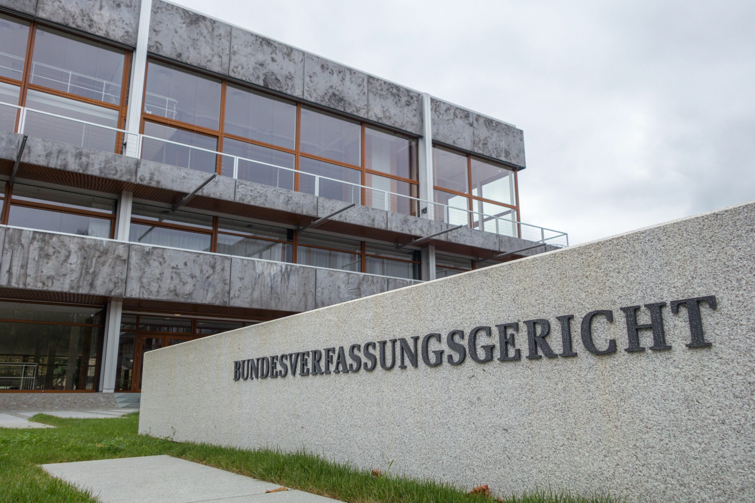 So reagieren Grüne, Linke und AfD: Kann Karlsruhe die GKV-Reform aufhalten?