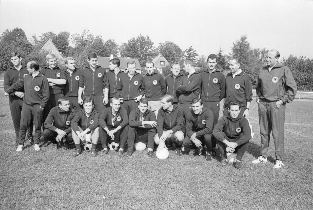 Manfred Manglitz, ehemaliger Keeper der Nationalmannschaft, im Alter von 86 Jahren gestorben