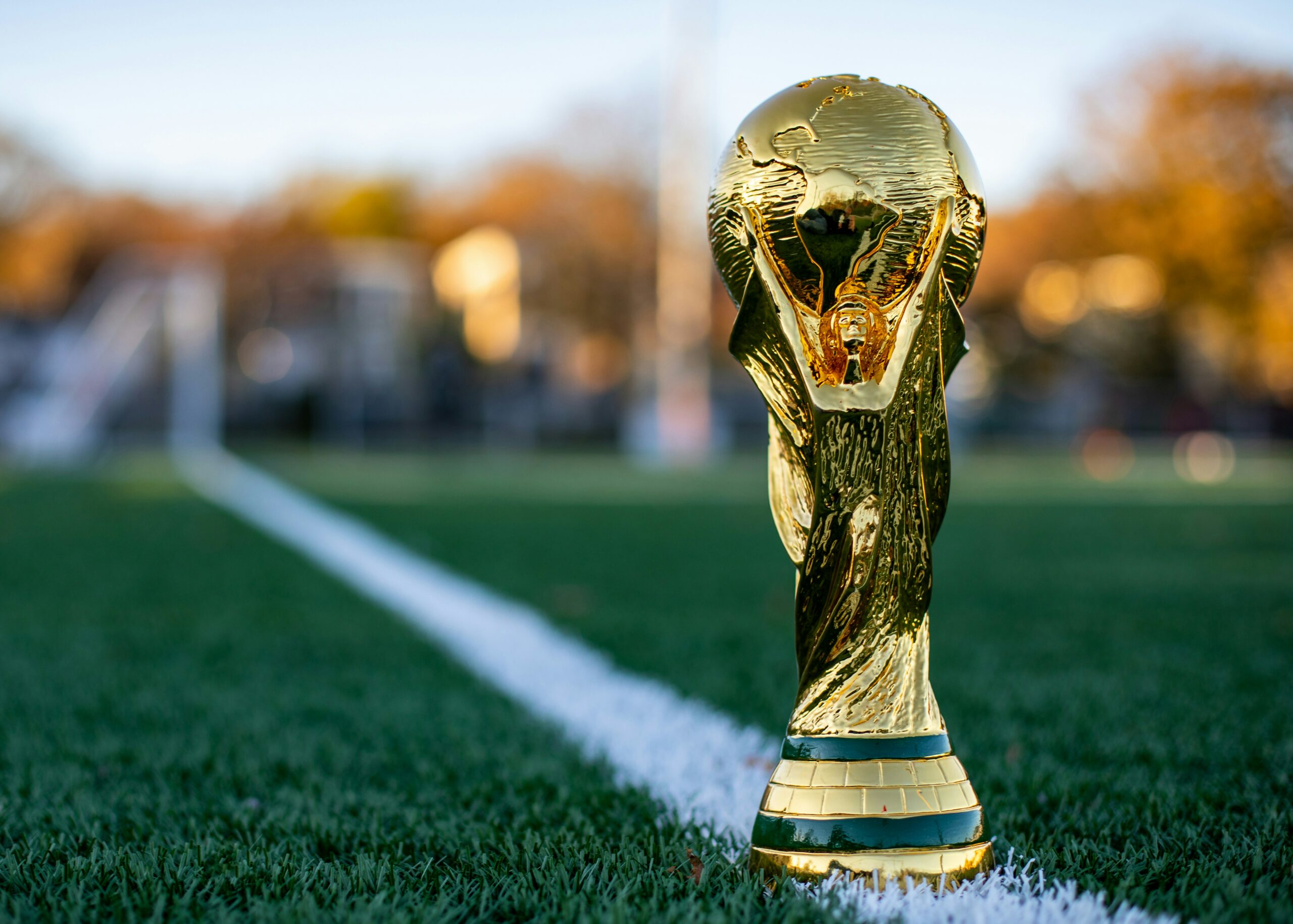Konflikt zwischen FIFA und UEFA erreicht neuen Höhepunkt aufgrund von Investorenplänen