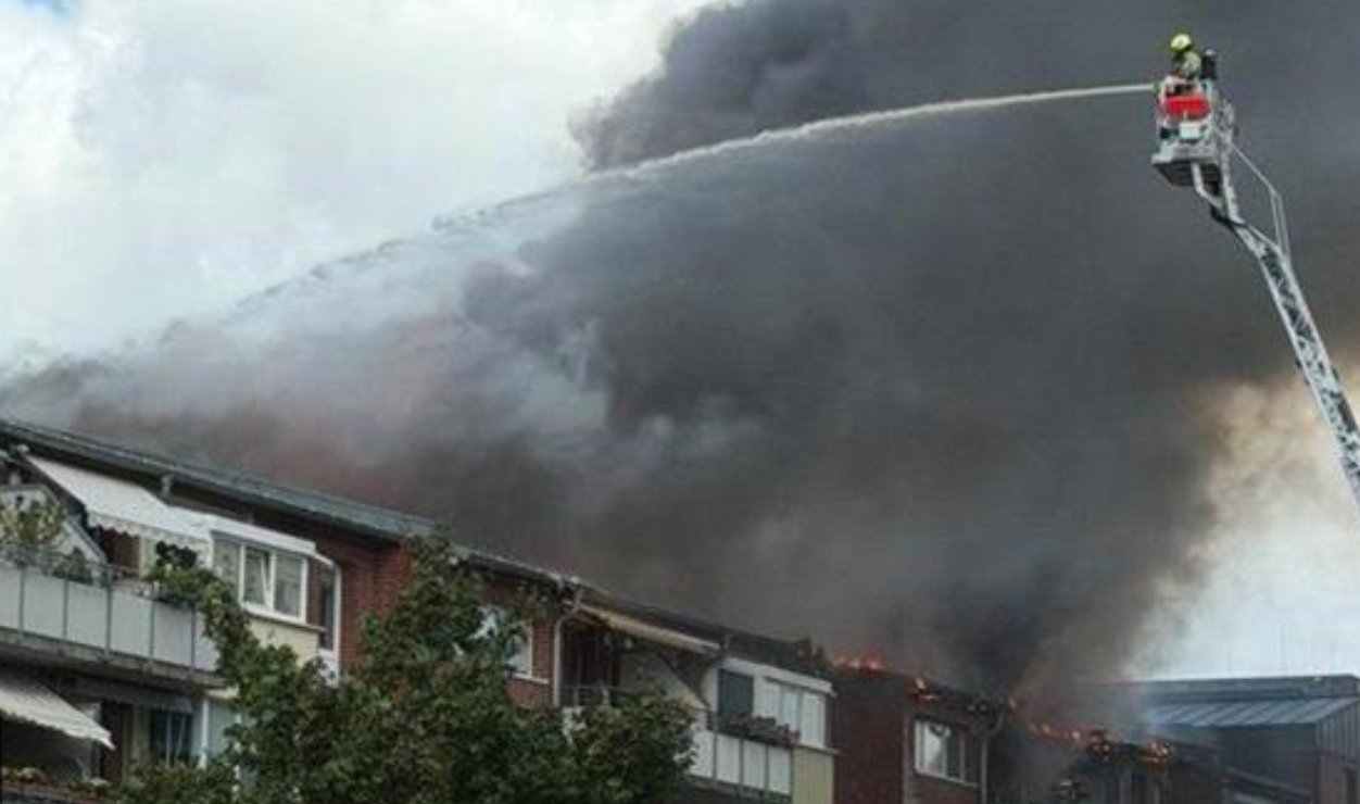 Großbrand in Biesdorf: Feuerwehr mobilisiert 174 Einsatzkräfte zur Rettung von Bewohnern