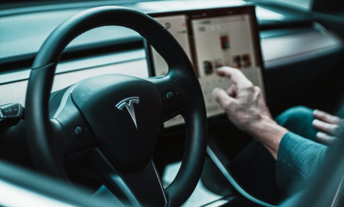 Autonome Shuttles: Verkehrsministerium in Gesprächen mit Tesla