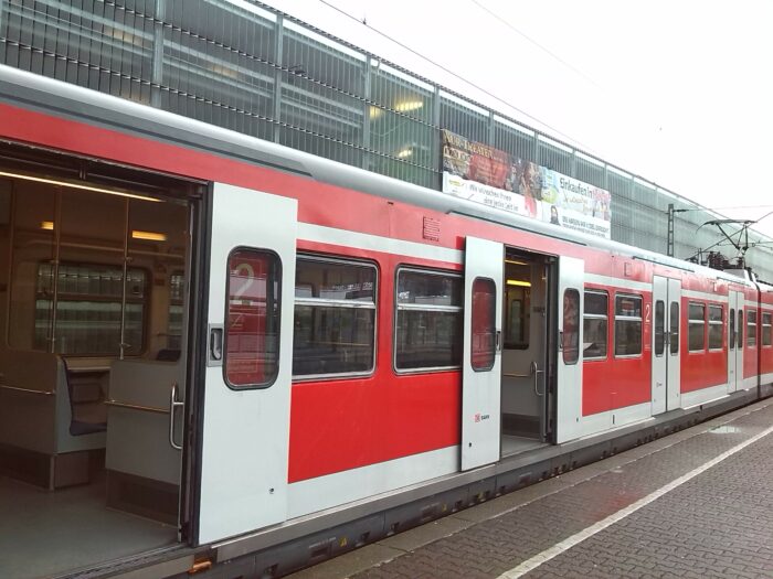 Deutsche Bahn: Chaos auf der rechten Rheinseite