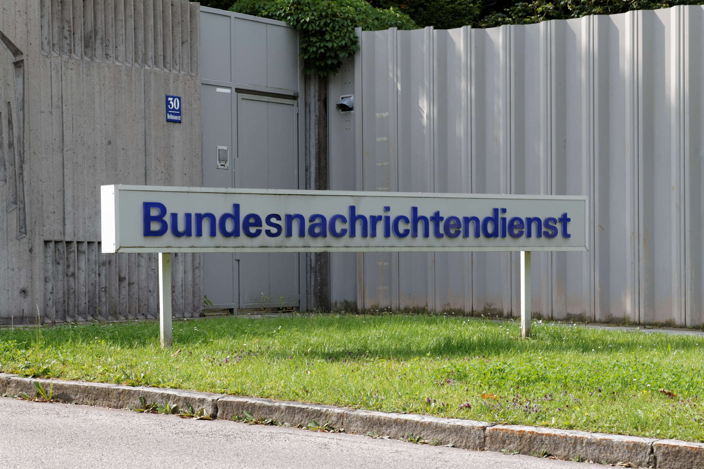 Umfassende Reform der deutschen Geheimdienste: Neue Befugnisse zur Bekämpfung von Bedrohungen