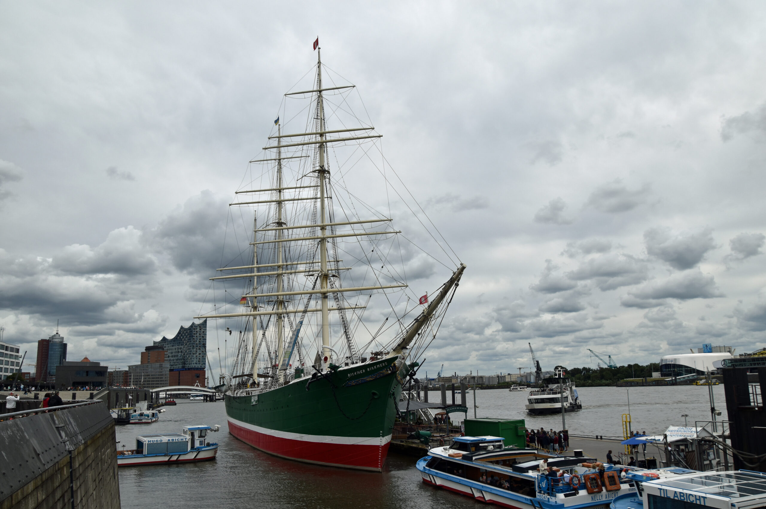 Hamburgs maritime Ikone: Die Rickmer Rickmers seit den 80er Jahren