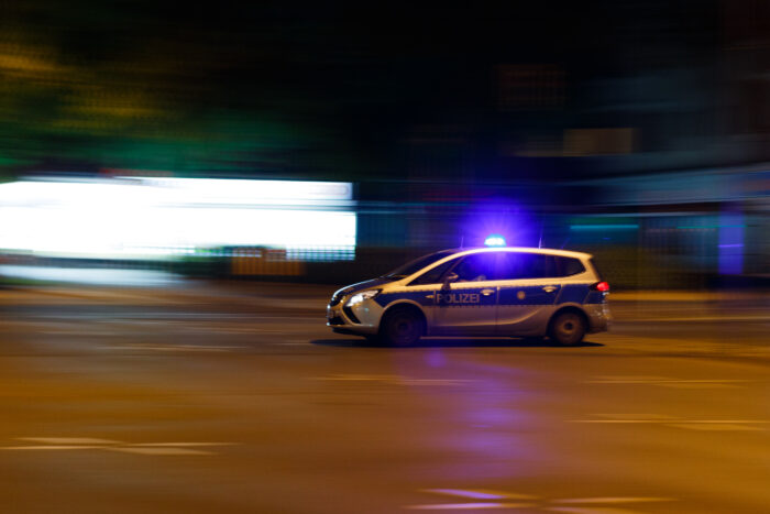 Versuchter Mord: Patientin sticht Zahnarzt wegen Zahnschmerzen nieder