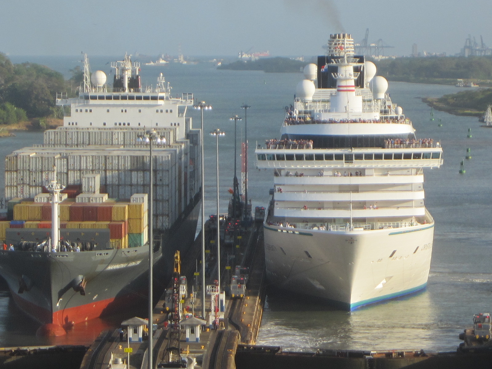 Einfluss des Trockenheitsproblems auf den Schiffsverkehr im Panamakanal