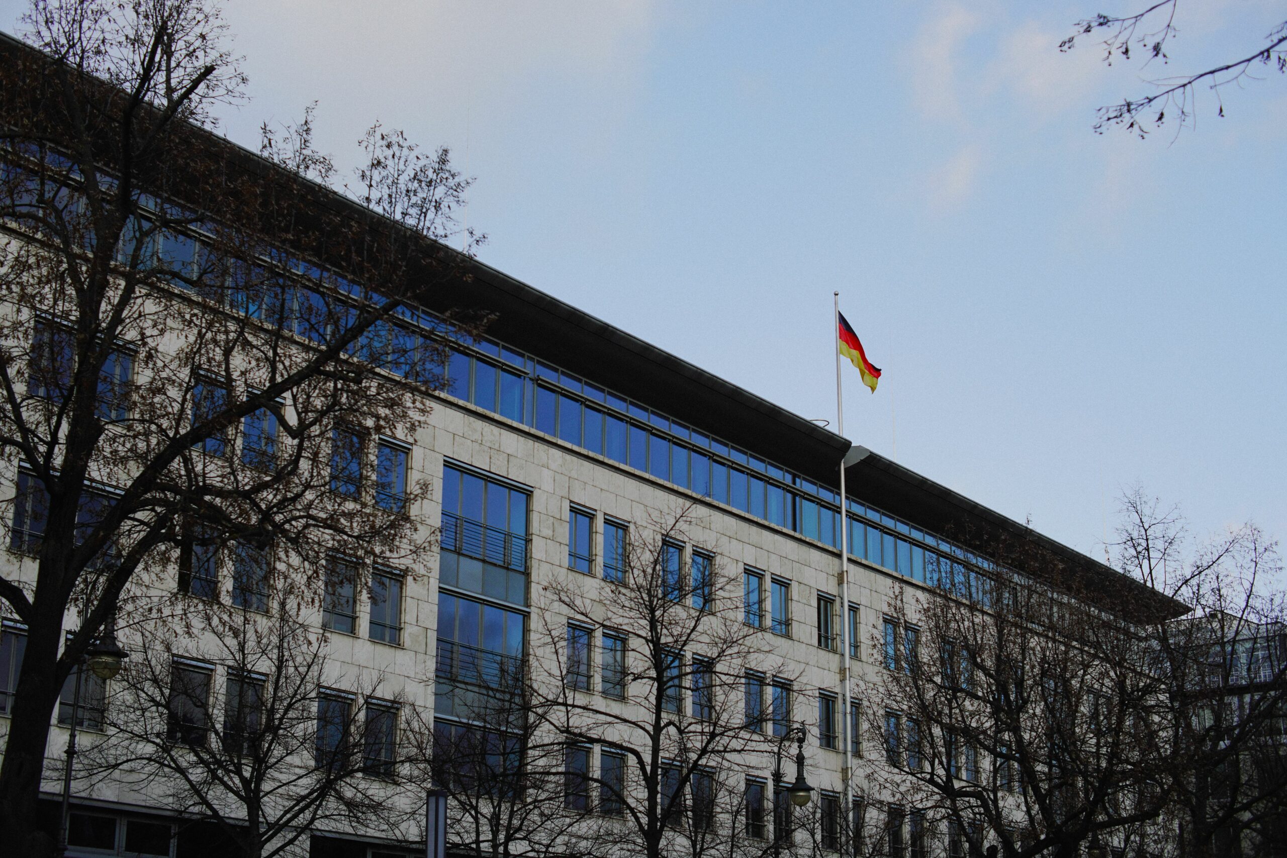 Kölner Behörden unter Druck: Versäumnisse im Umgang mit abgelehnten Asylbewerbern