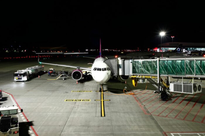 Recht auf Asyl verwirkt: Deutschland schiebt 23 schwere Straftäter nach Kabul ab