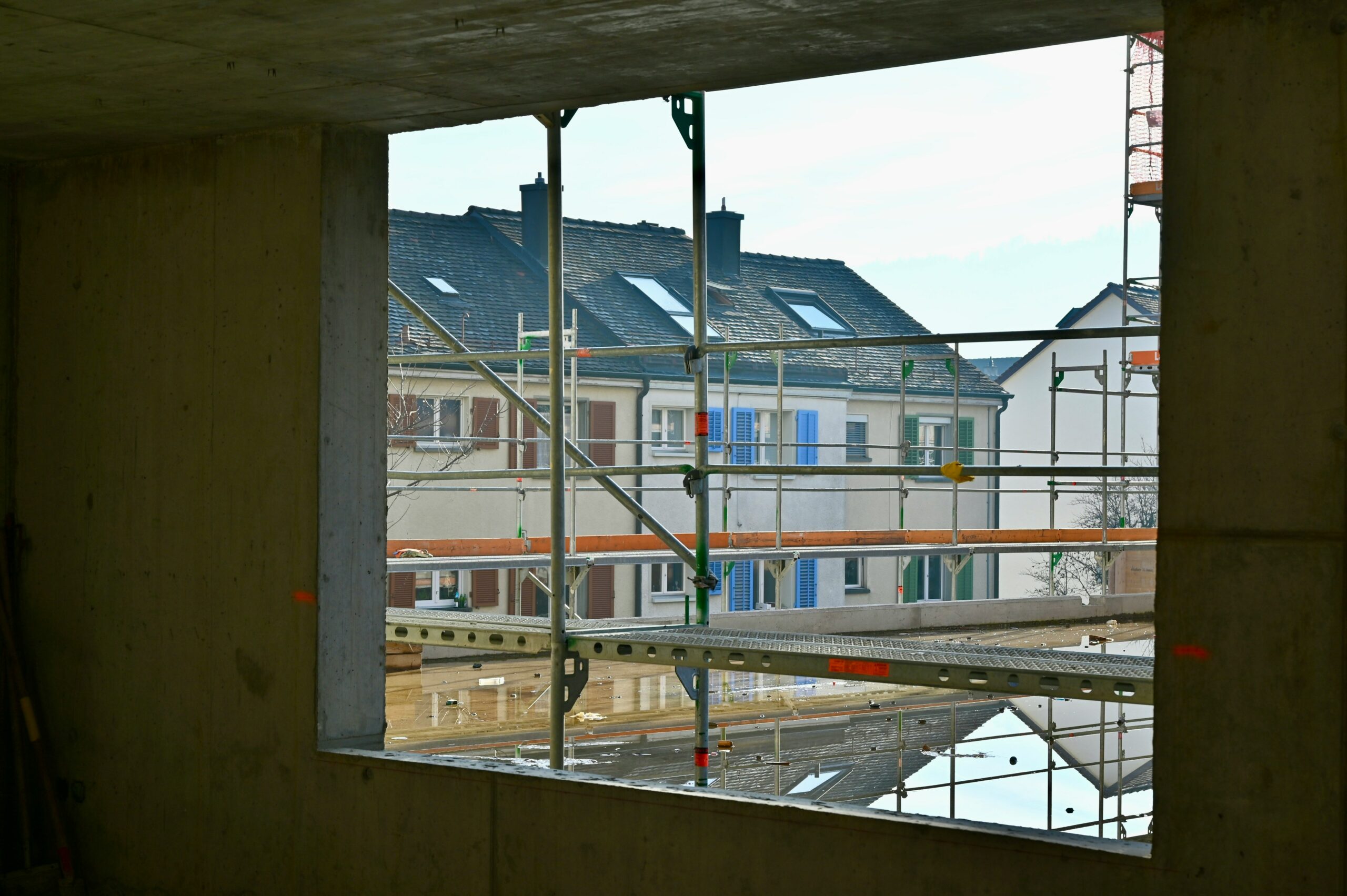Wohnungsengpass in Deutschland: Fehlende 1,35 Millionen Einheiten ohne Lösung