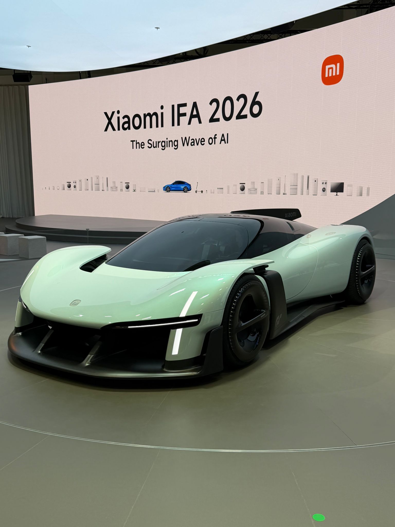 Xiaomi greift Deutschland an: Smartphone-Gigant zeigt auf der IFA 2026 seine Elektroautos
