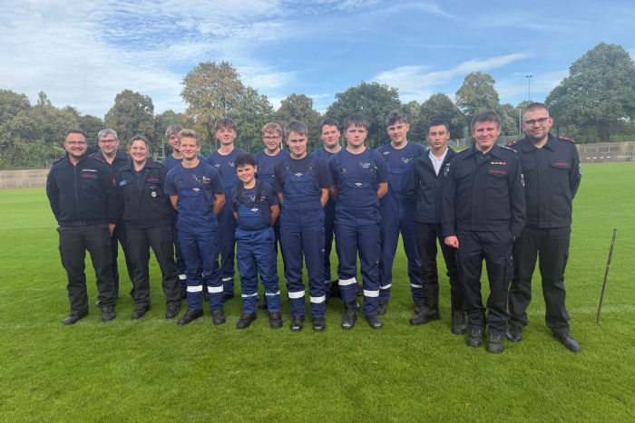 Leistungsspange für Jugendfeuerwehr Lennestadt