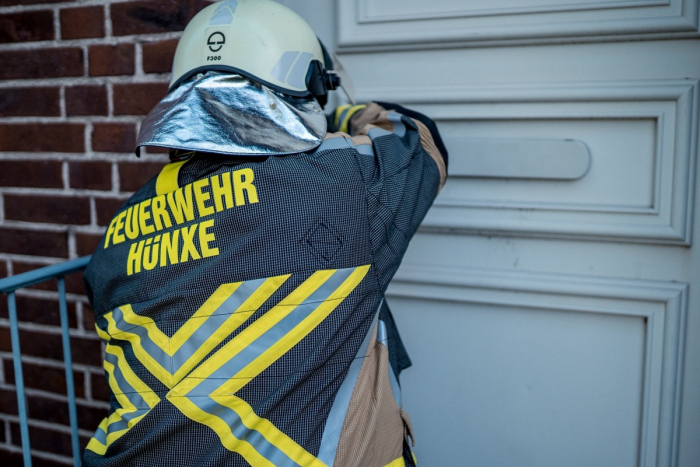 Hünxe: Person in verschlossener Wohnung
