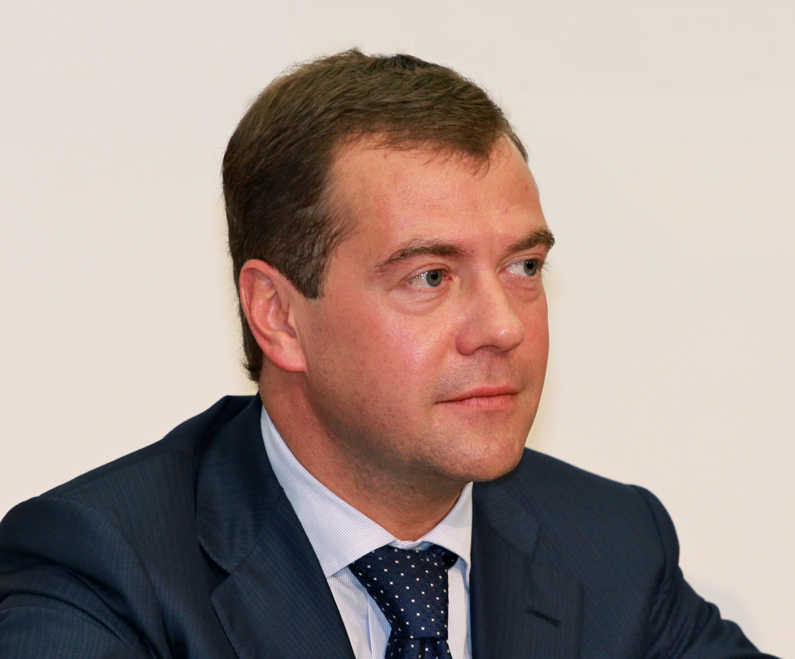 Medwedew: Russland reagiert scharf auf deutsche Unterstützung und droht mit direktem Schlag
