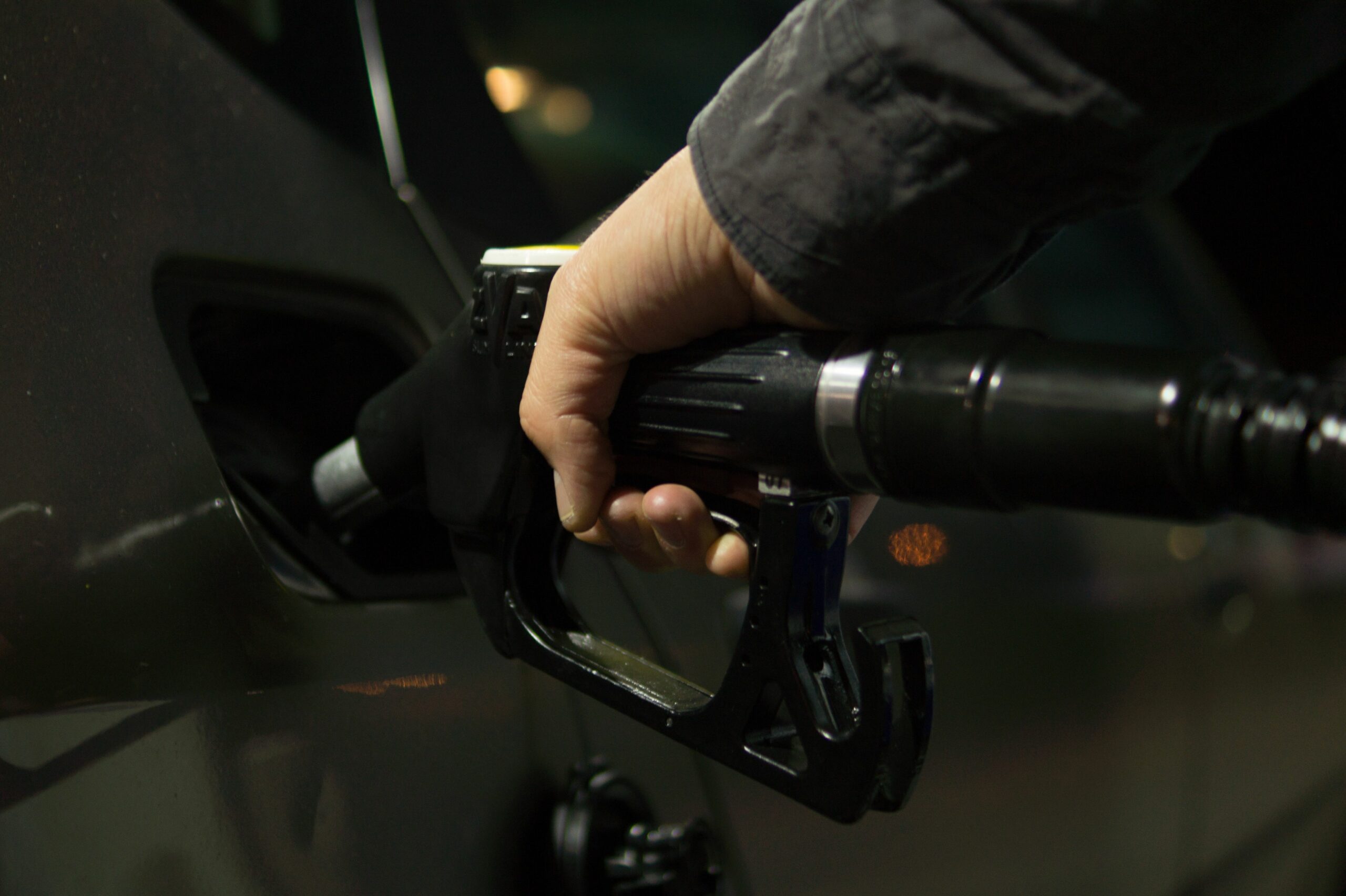 Preiszusammensetzung von Benzin und Diesel: Die Rolle der Energiesteuer
