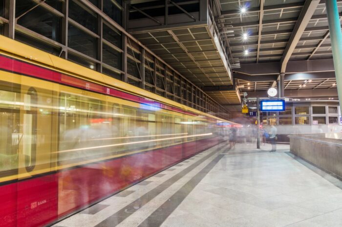 Berlin: Östlicher S-Bahnring am Wochenende unterbrochen