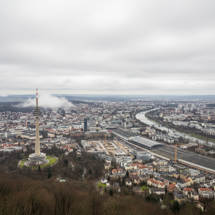 Wetter in Stuttgart heute: Bewölkt bei 21°C
