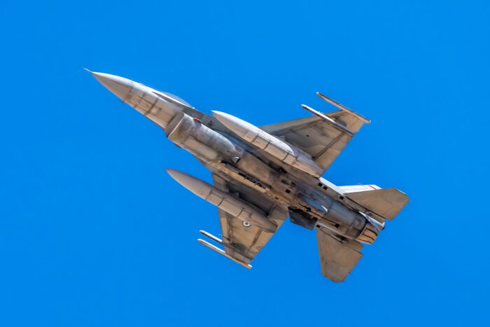 Viele ukrainische F-16-Jets sollen brachliegen