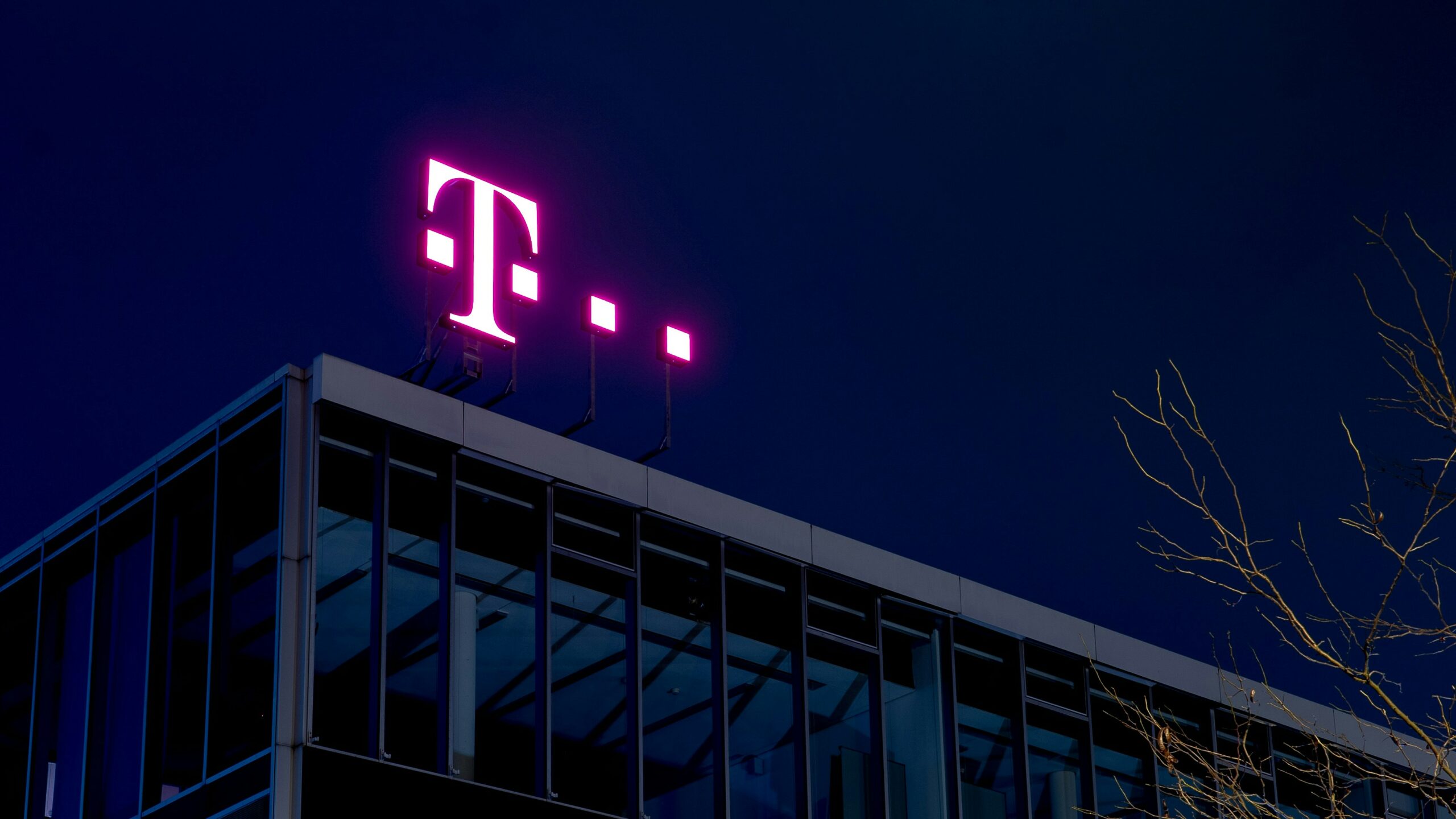 Smarte Einsparungen: Wie KI die Telekom bis 2030 transformiert