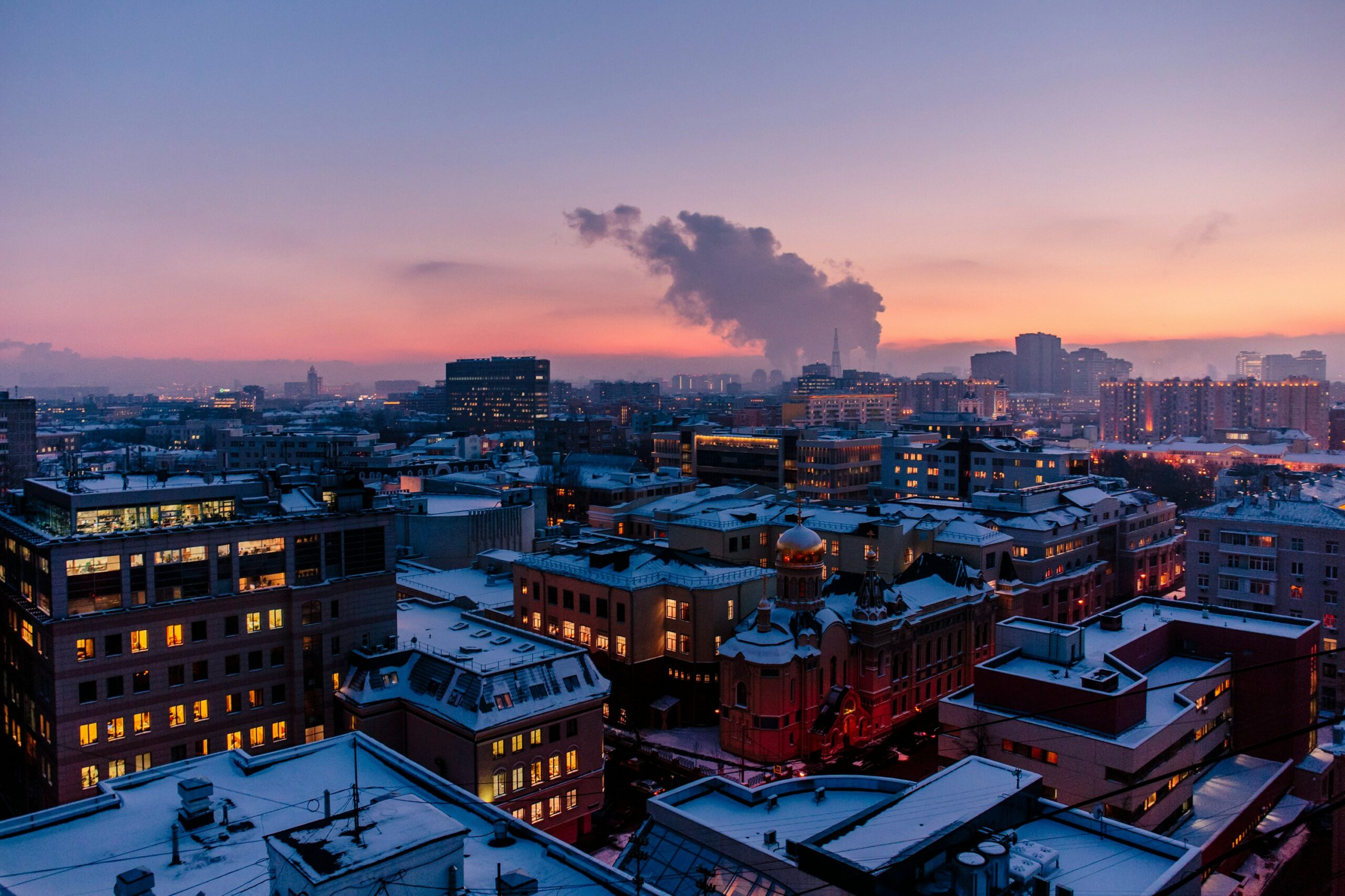 Wie reagiert Russland auf den ukrainischen Drohnenangriff auf Moskau mit über 600 Einsätzen?