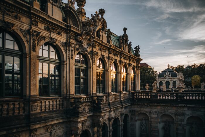 Dresden: Männer wollen in berühmte Porzellansammlung im Zwinger einbrechen